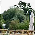 Campingplads Campingfass Im Naturresort Weserinsel